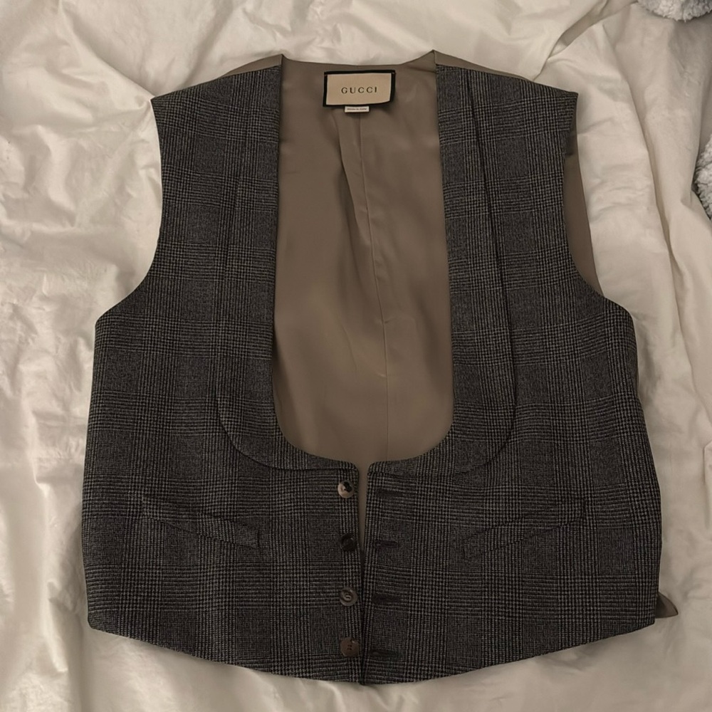 Gucci wool vest size 50